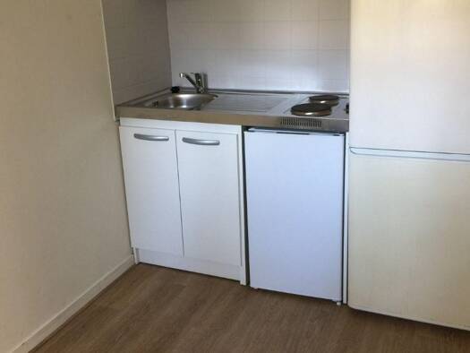Appartement à louer 476 € 1 pièce 20 m² RDC Blanc Seau Tourcoing 59200