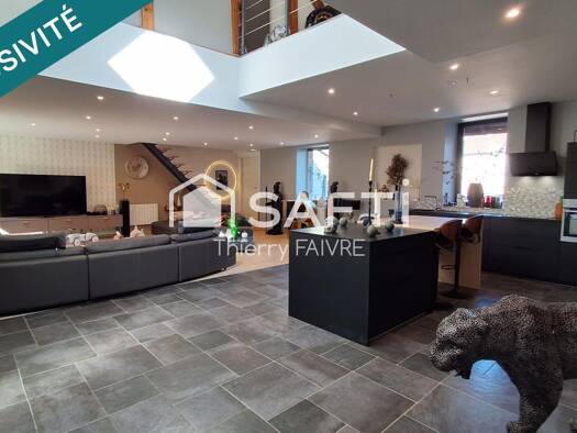 Duplex à vendre 280 000 € 4 pièces 2 chambres 134 m² 1er étage Boise Champagnole 39300