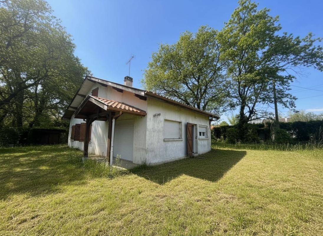 Maison à vendre, 150m², SAUGNAC ET CAMBRAN