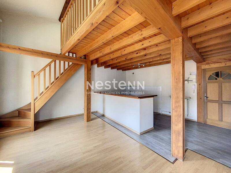 Maison à louer, 81m², AMBRONAY