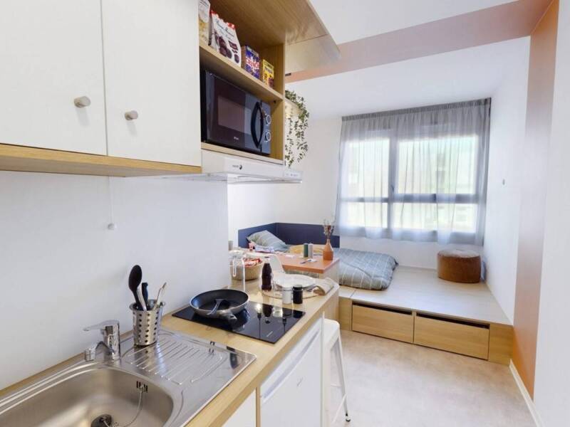 Maison à louer, 18m², BRON