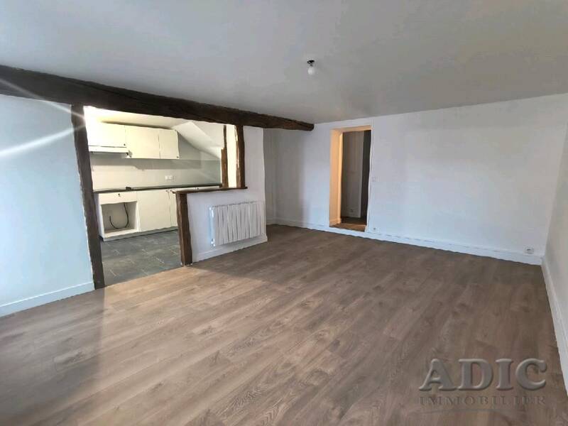 Maison à louer, 59m², JUILLY