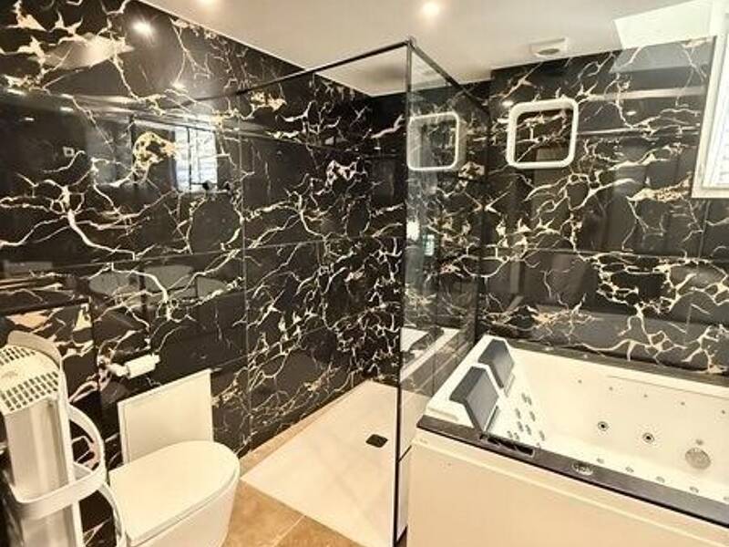 Maison à louer, 87m², MARSEILLE 10E