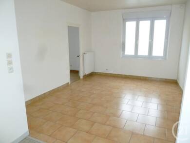 Maison à louer 665 € 3 pièces 2 chambres 75,7 m² 25 m² de terrain Chateauneuf sur Loire 45110
