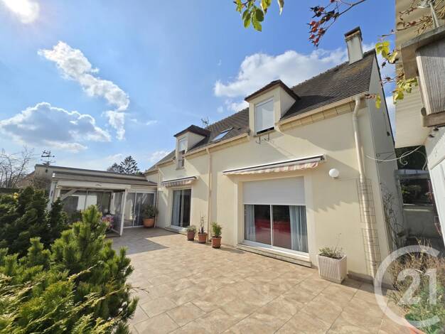 Maison à vendre 449 000 € 7 pièces 4 chambres 150 m² 1 379 m² de terrain Seraincourt 95450