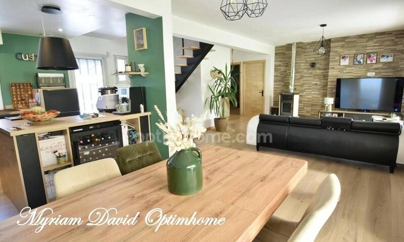 Maison à vendre, 124m², ROSTRENEN