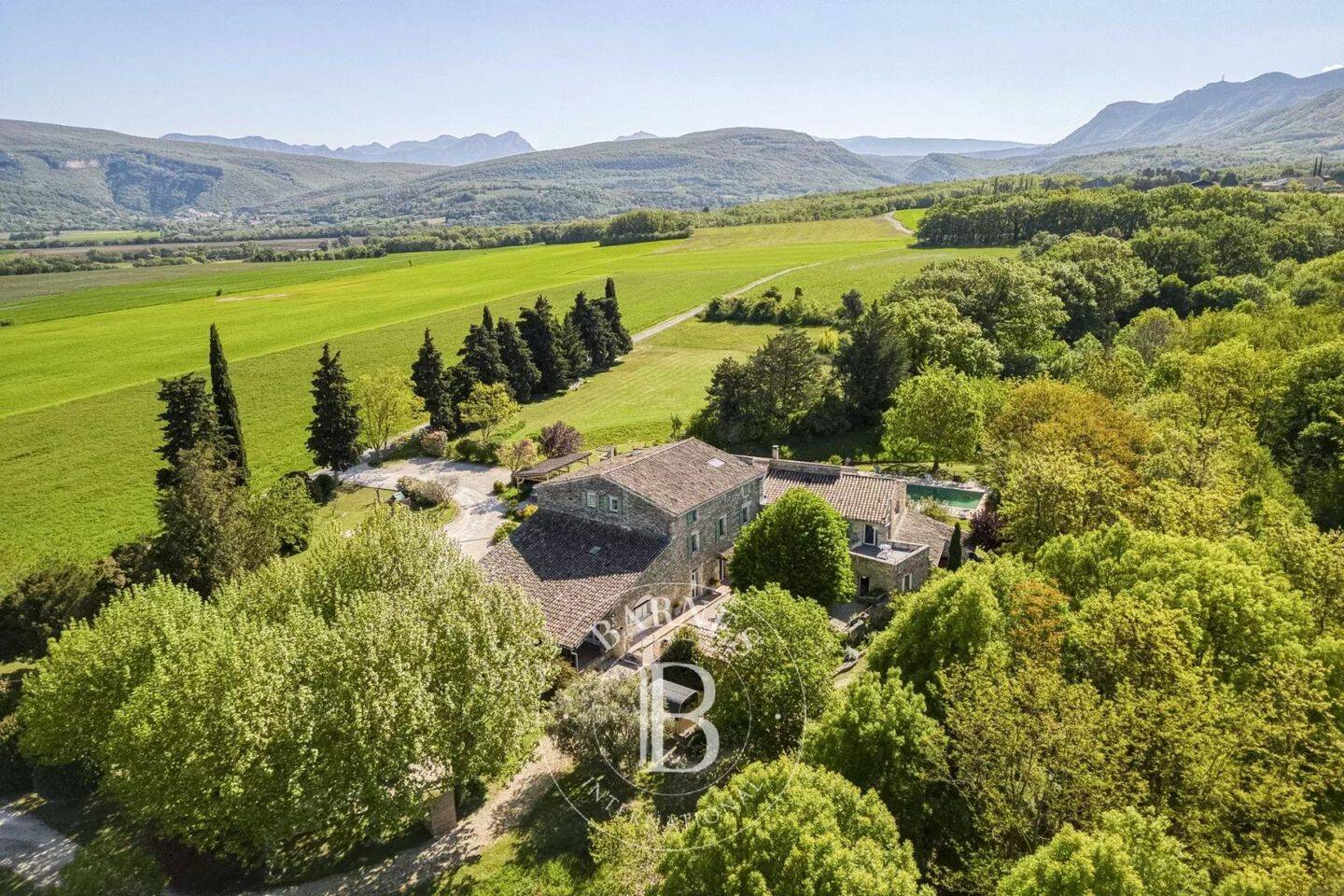 Maison à vendre, 750m², LA BEGUDE DE MAZENC