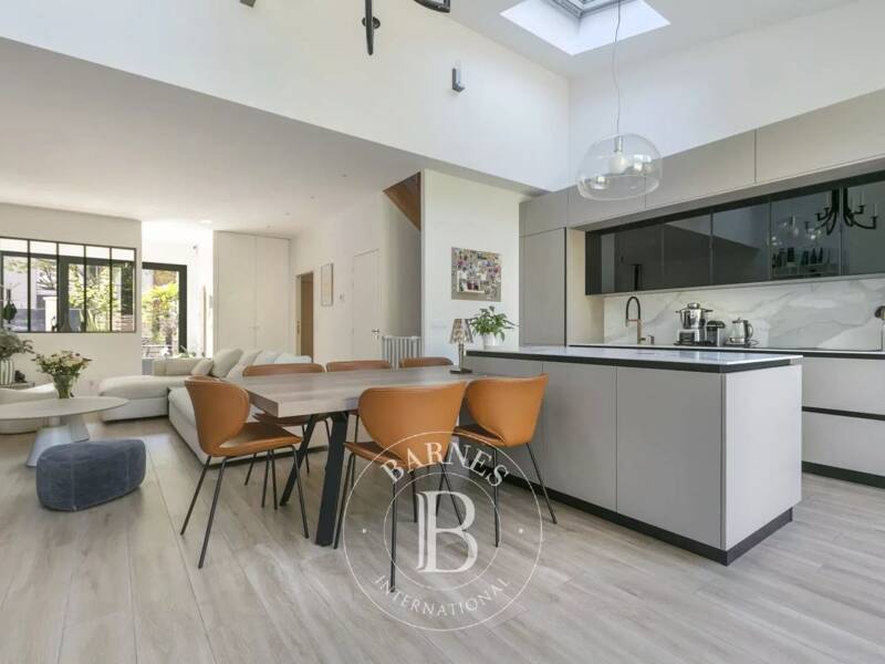 Maison à vendre, 143m², SURESNES