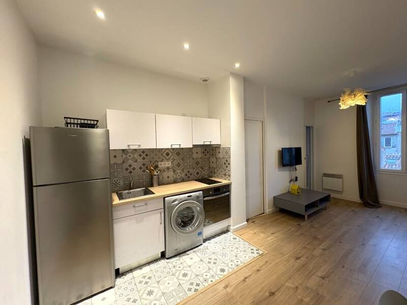 Maison à louer, 32m², MARSEILLE 5E