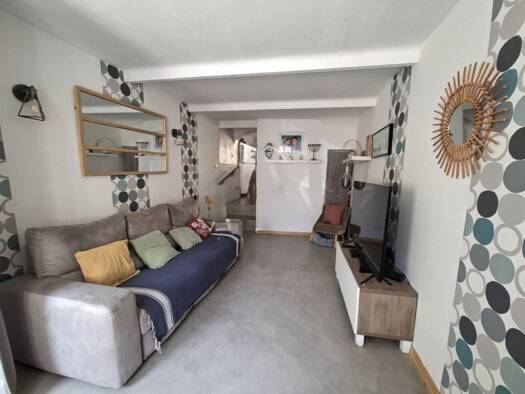Maison à vendre 257 000 € 4 pièces 3 chambres 98 m² Maillane 13910