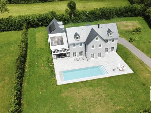 Maison à vendre 1 570 000 € 12 pièces 8 chambres 320 m² 4 000 m² de terrain Saint-Étienne-la-Thillaye 14950