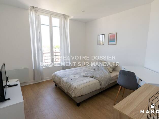 Studio à louer 445 € 4 pièces 3 chambres 4ème étage Rive Droite-Apport Paris Gare Corbeil-Essonnes 91100