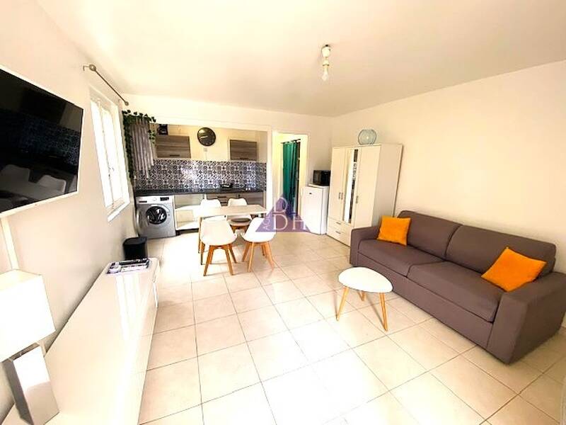 Maison à louer, 31m², HYERES