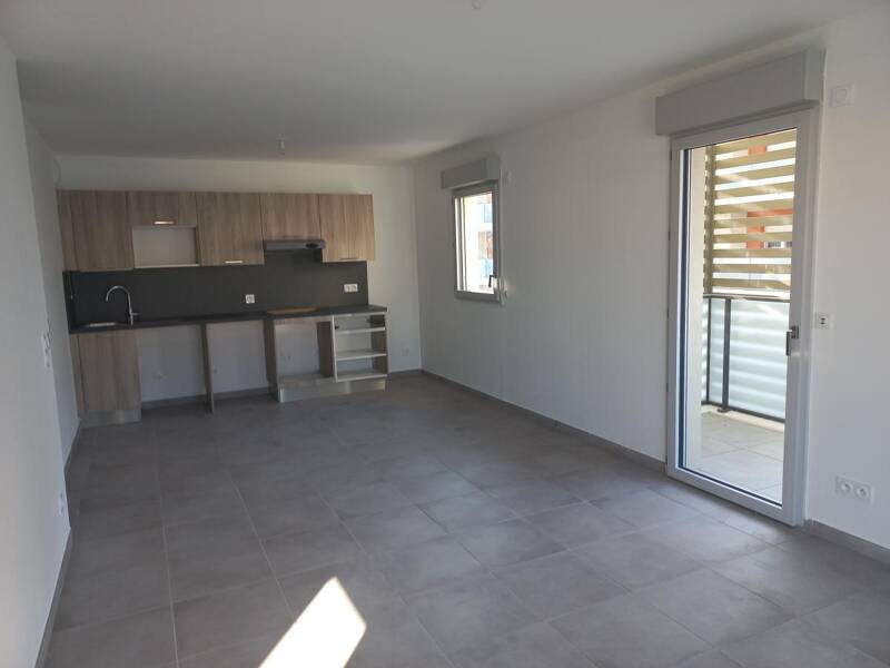 Maison à louer, 62m², MOUGINS