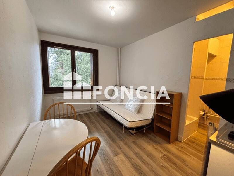 Maison à louer, 12m², ECULLY