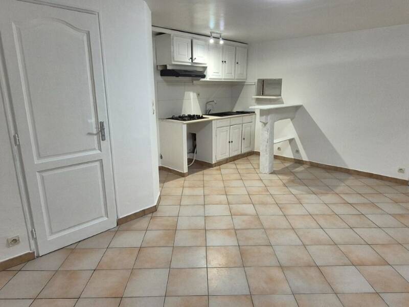 Maison à louer, 31m², MAZAUGUES