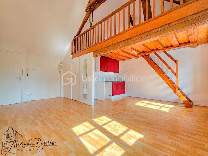 Maison à louer, 30m², NEUVILLE AUX BOIS