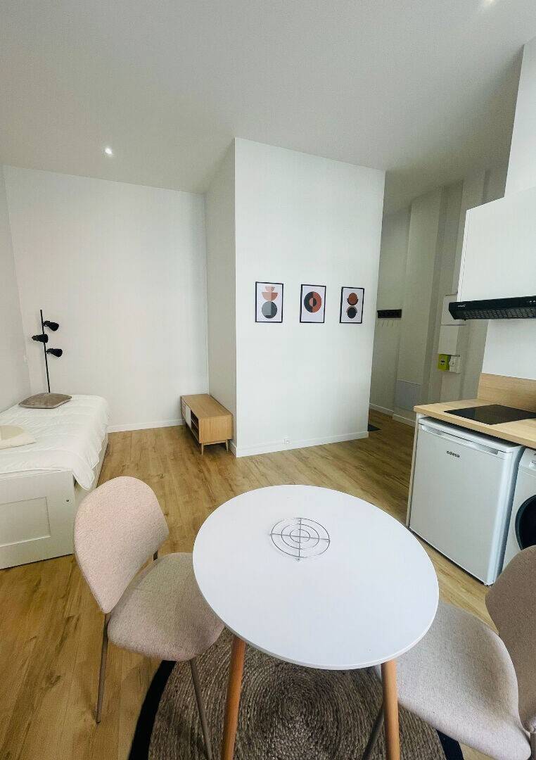Maison à louer, 24m², VILLEFRANCHE SUR SAONE