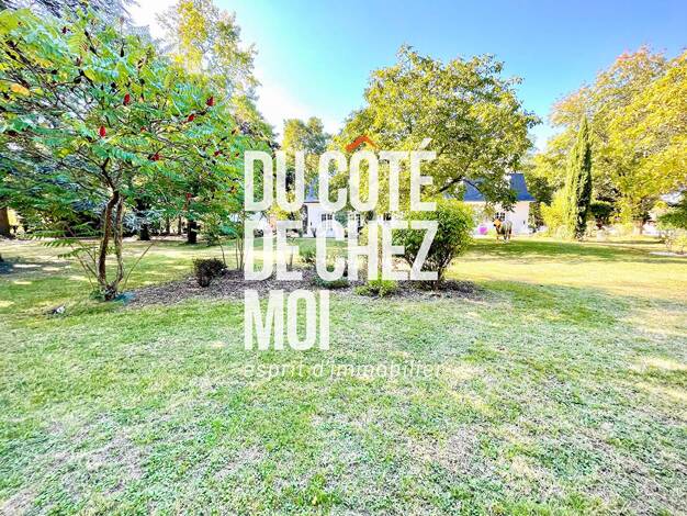 Maison à vendre 1 490 000 € 7 pièces 4 chambres 244 m² 4 956 m² de terrain Basses-Barolles Saint Genis Laval 69230