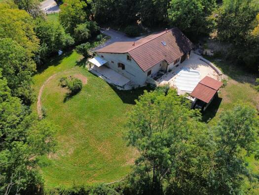 Maison à vendre 230 000 € 5 pièces 3 chambres 124,2 m² 3 500 m² de terrain Brussey 70150