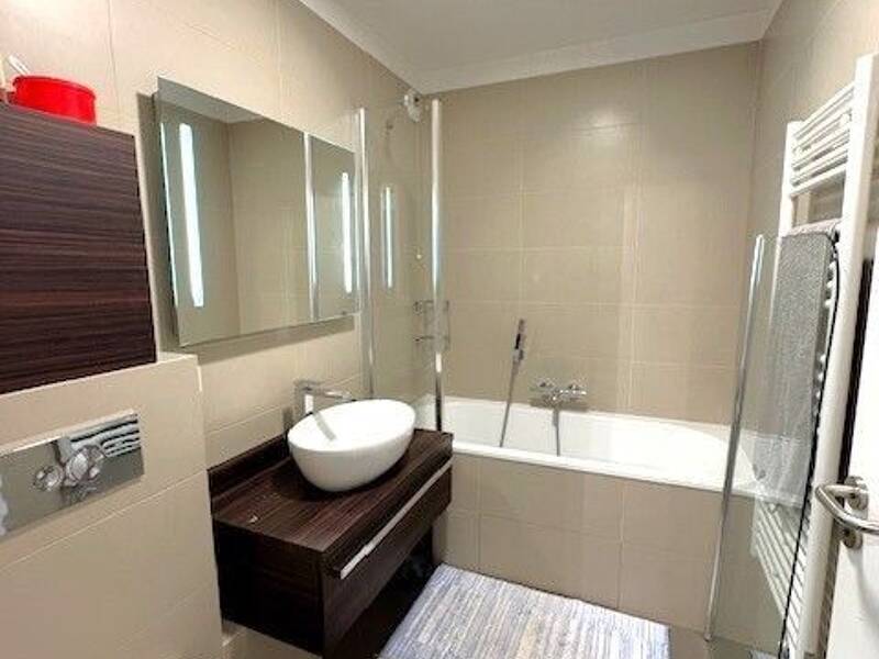 Maison à louer, 119m², LE CHESNAY