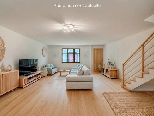 Maison de ville à vendre 220 500 € 8 pièces 4 chambres 160 m² 550 m² de terrain Goundet-Moncade-Lapeyrere Orthez 64300