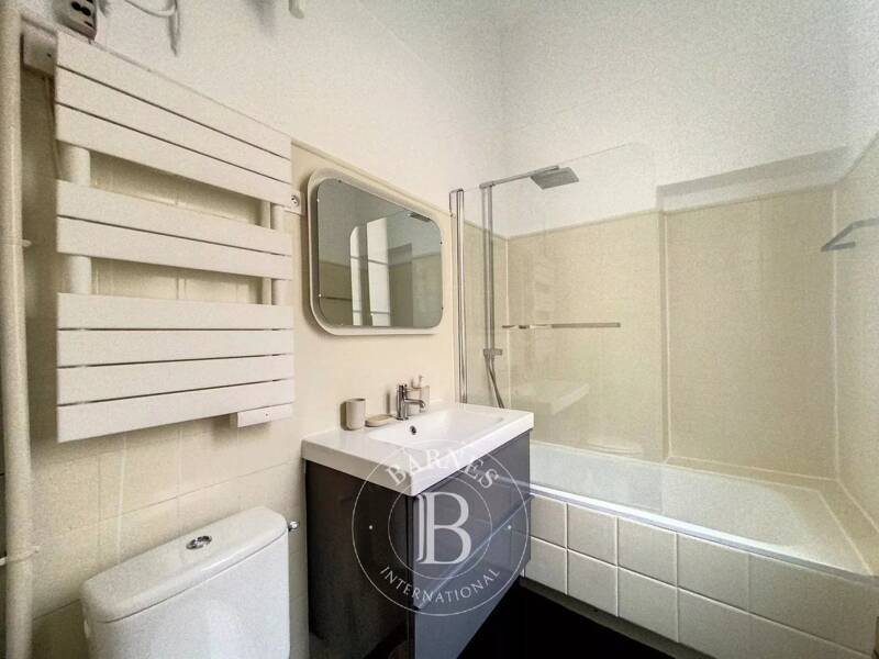 Maison à louer, 32m², PARIS 6E