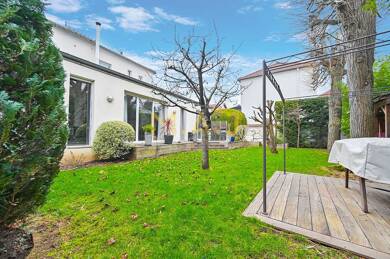 Maison à vendre 1 445 000 € 7 pièces 4 chambres 186 m² 740 m² de terrain Le Perreux sur Marne 94170
