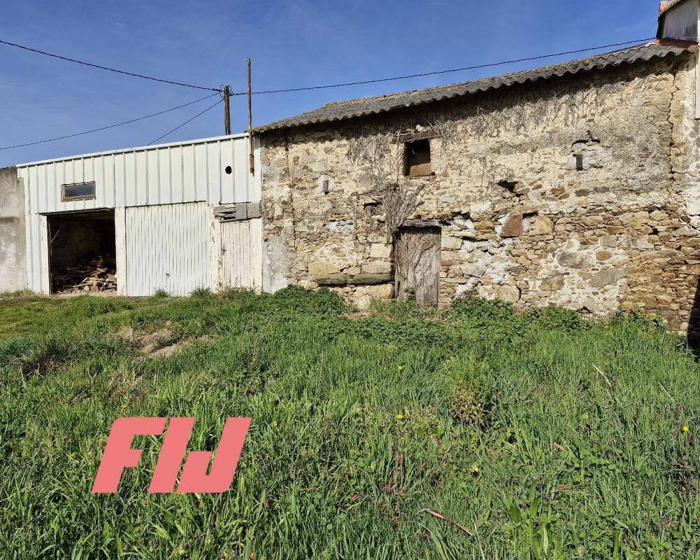 Maison à vendre, 115m², SAINT LUMINE DE COUTAIS