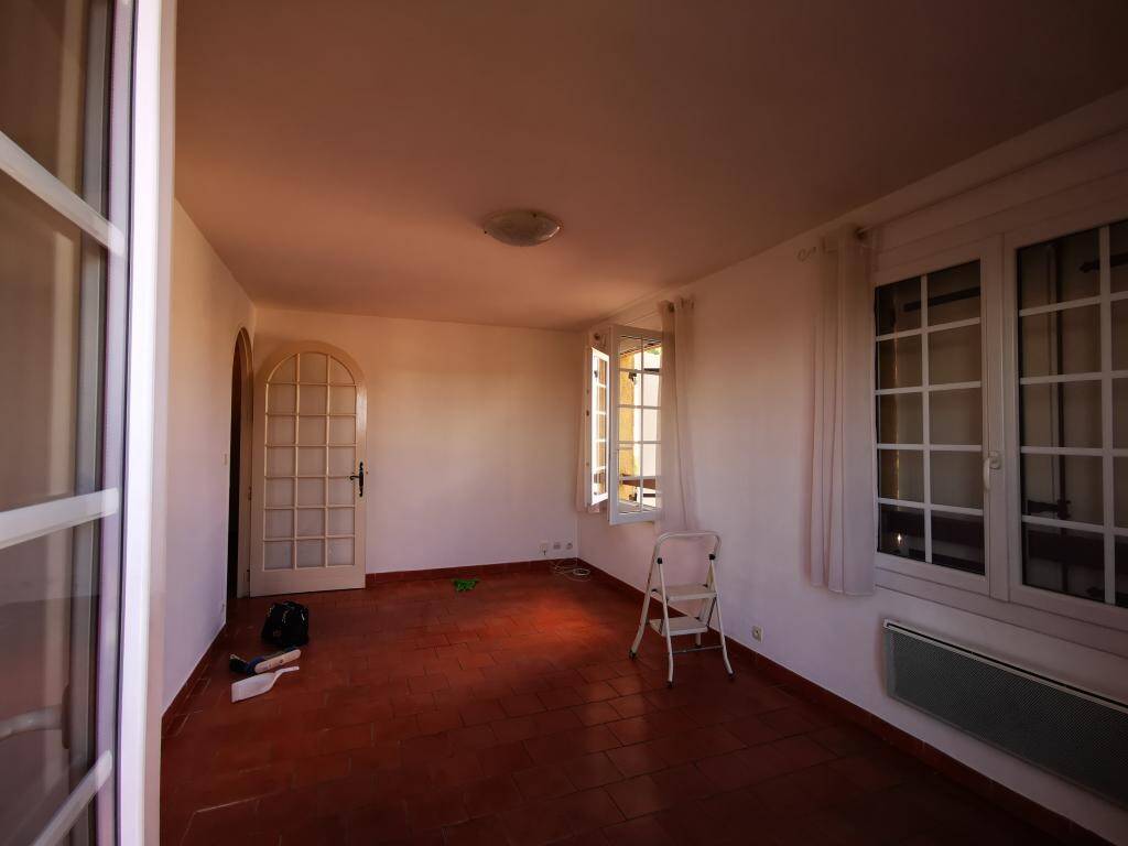 Maison à louer, 40m², HYERES