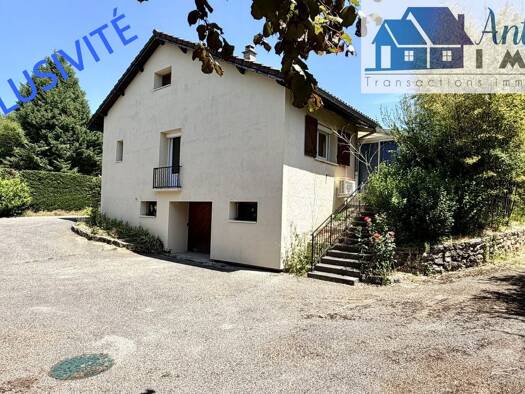 Maison à vendre 249 000 € 6 pièces 5 chambres 146 m² 1 506 m² de terrain Les Abrets en Dauphiné 38490