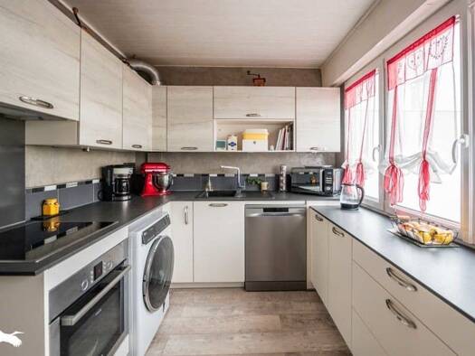 Appartement à vendre 164 300 € 5 pièces 3 chambres 90 m² Étage 4/4 Nantes 44100