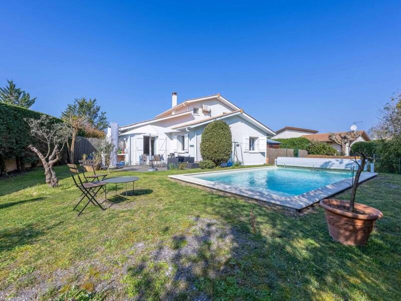 Maison à vendre, 135m², EYSINES