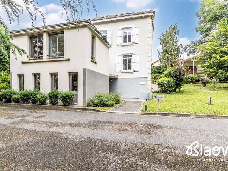 Maison à vendre, 345m², SAINT ETIENNE