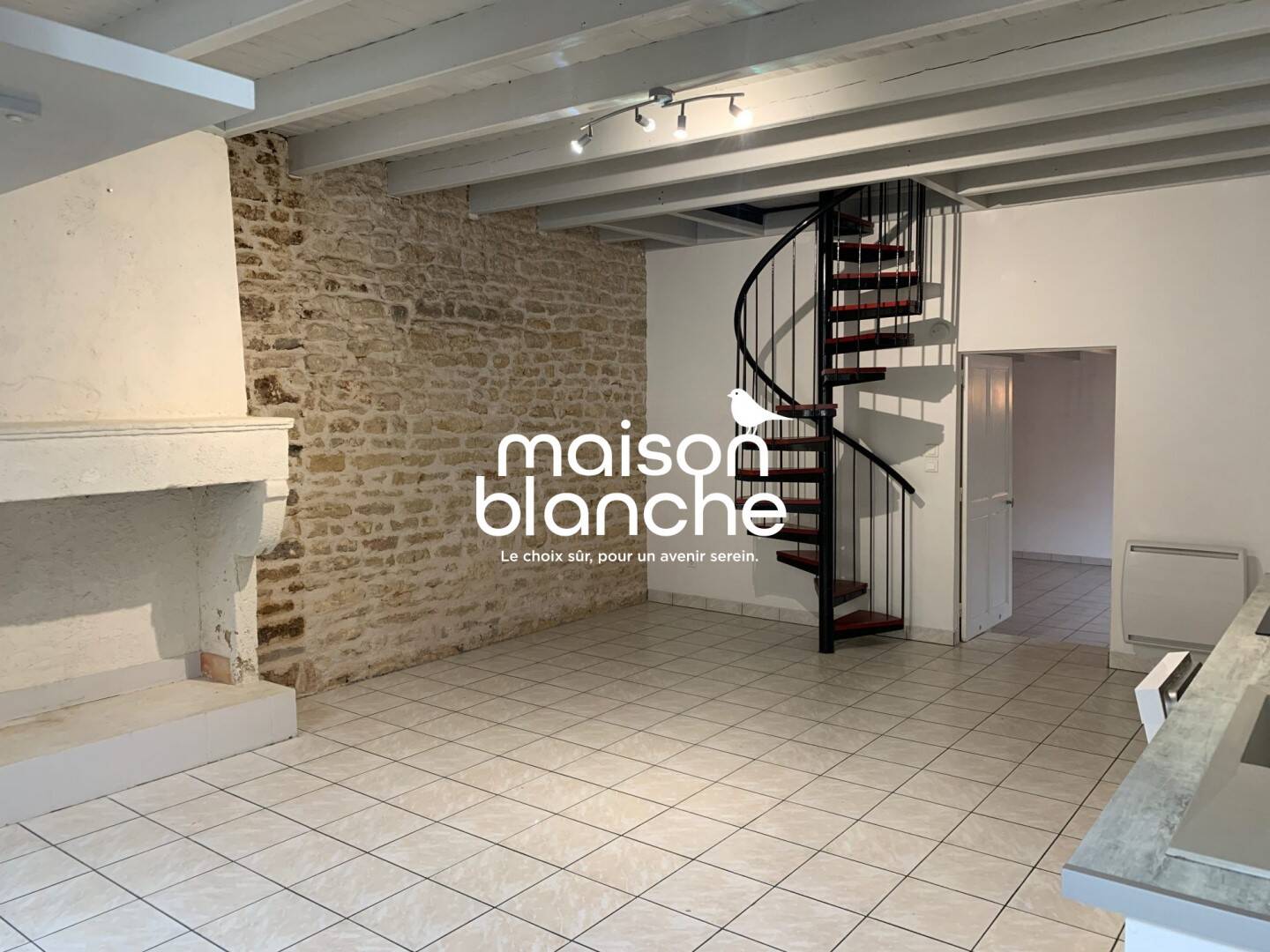 Maison à vendre, 78m², SURGERES
