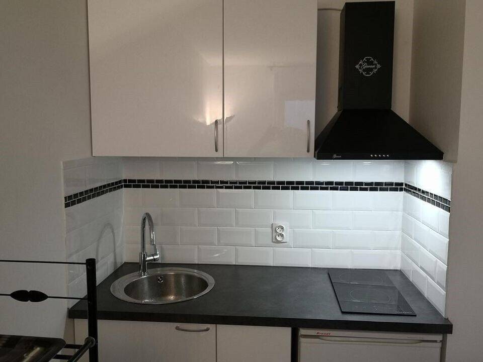 Maison à louer, 30m², MONTIGNY LE BRETONNEUX