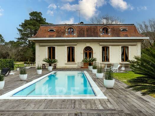 Maison à vendre 3 465 000 € 10 pièces 8 chambres 306 m² 1 401 m² de terrain Hossegor Soorts-Hossegor 40150