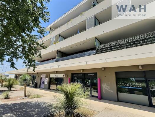 Local commercial à vendre 260 000 € 94 m² de surface de vente Nord Ouest Le Crès 34920