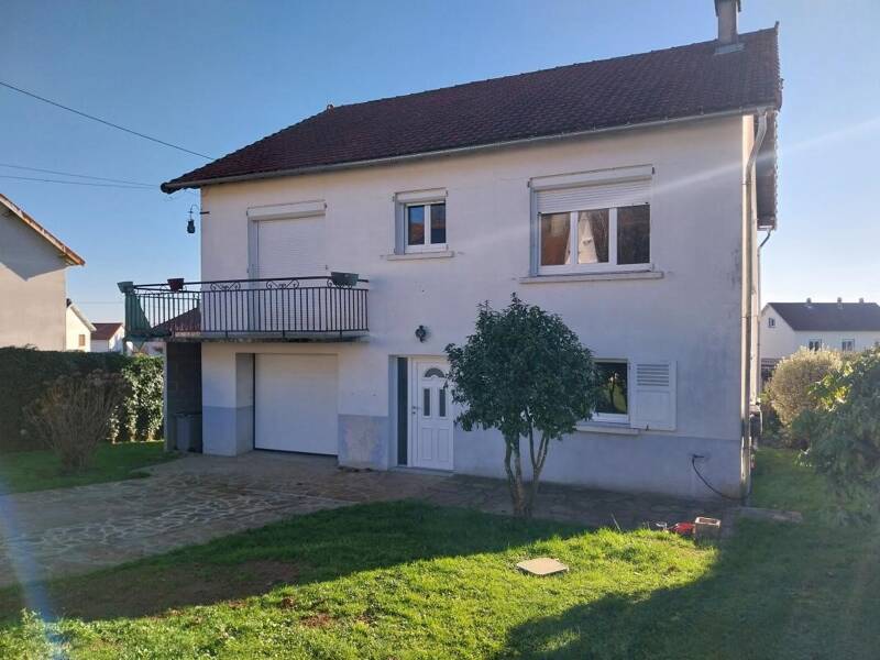 Maison à louer, 106m², SAINT YRIEIX LA PERCHE