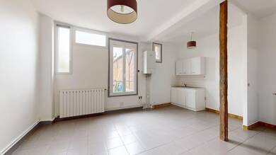 Appartement à louer 948 € 2 pièces 1 chambre 46 m² RDC General Leclerc La Garenne Colombes 92250