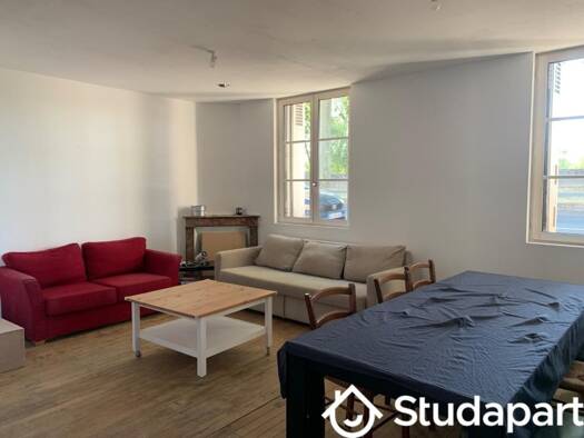 Colocation à louer 500 € 1 pièce 4 chambres 50 m² 2ème étage Cathédrale Tours 37000