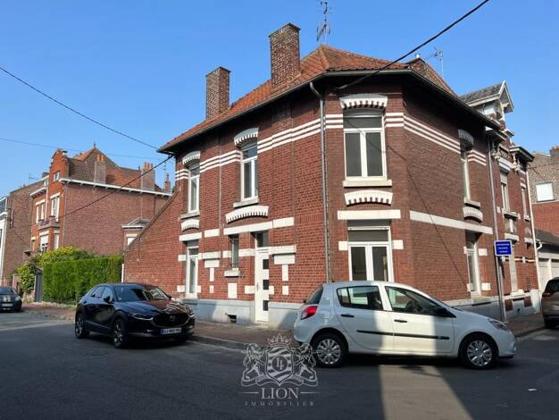 Maison à vendre 499 000 € 10 pièces 5 chambres 136 m² 191 m² de terrain Villeneuve-d'Ascq 59493