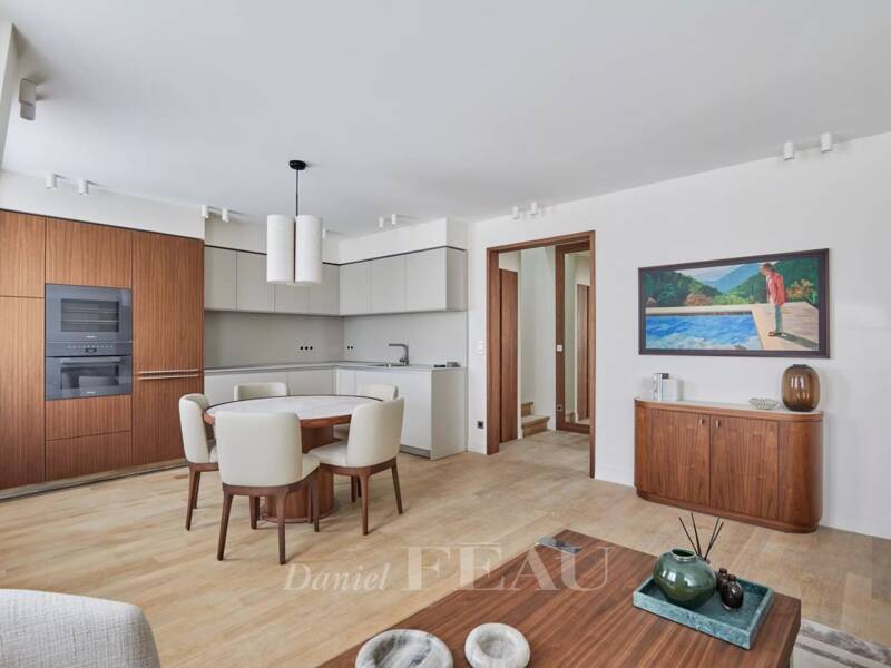 Maison à louer, 70m², PARIS 8E