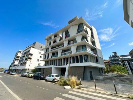Appartement à vendre 179 900 € 3 pièces 2 chambres 61,89 m² Étage 1/5 Nord Ris-Orangis 91130