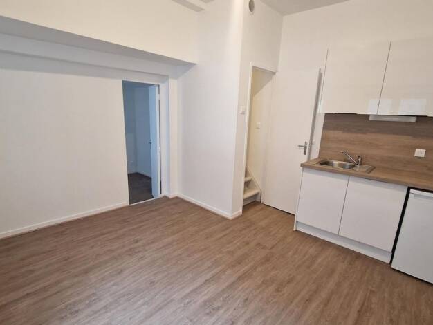 Maison à louer 540 € 2 pièces 1 chambre 23,8 m² Rouen 76000