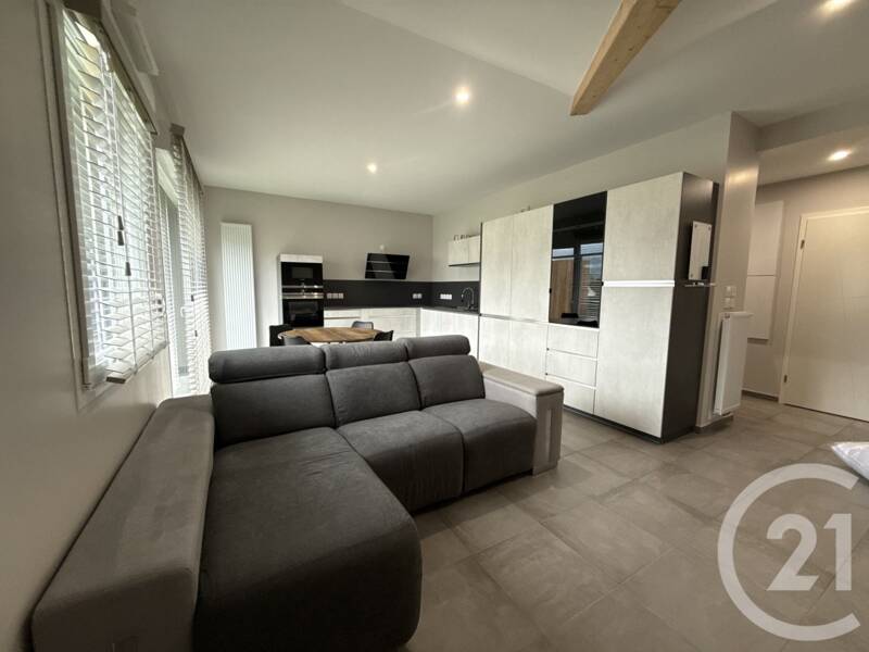 Maison à louer, 63m², SAINT PIERRE EN FAUCIGNY