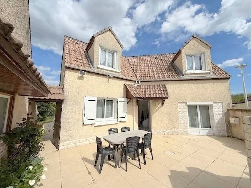 Maison à vendre, 110m², COMBS LA VILLE