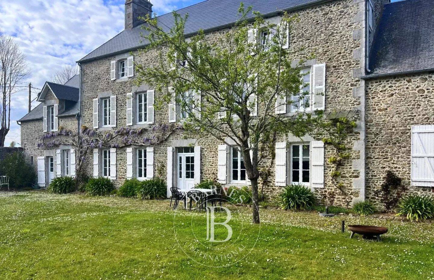 Maison à vendre, 350m², GOUVILLE SUR MER