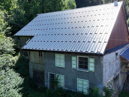 Maison à vendre 450 000 € 6 pièces 2 chambres 92 m² 1 189 m² de terrain Les Effalés Thollon-les-Mémises 74500