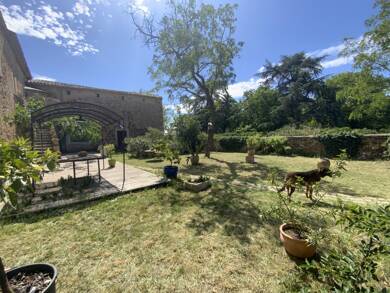 Maison à vendre 850 000 € 5 pièces 3 chambres 800 m² 2 200 m² de terrain Uzes 30700